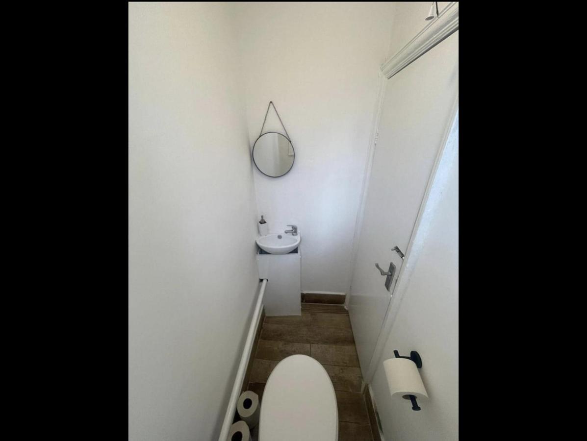Charming 2 Bed Flat On Tower Bridge Apartment ลอนดอน ภายนอก รูปภาพ